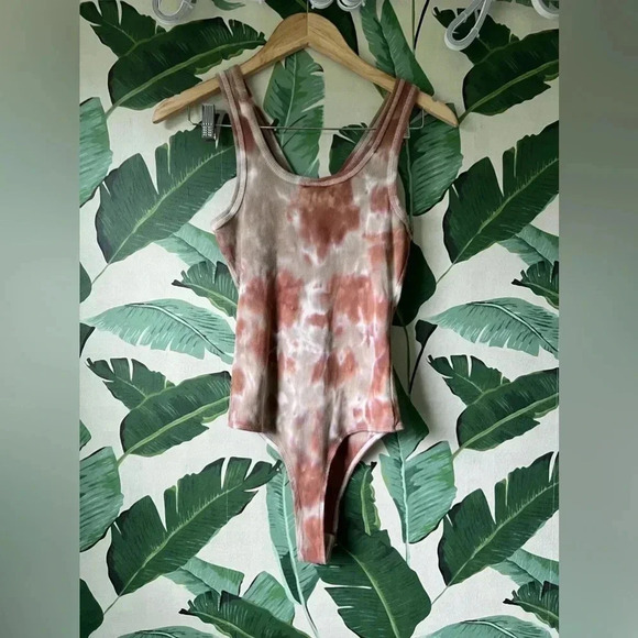 Wild Fable Womens Brown Tie Dye Ribbed Henley Bodysuit Sleeveless Medium - Picture 8 of 8